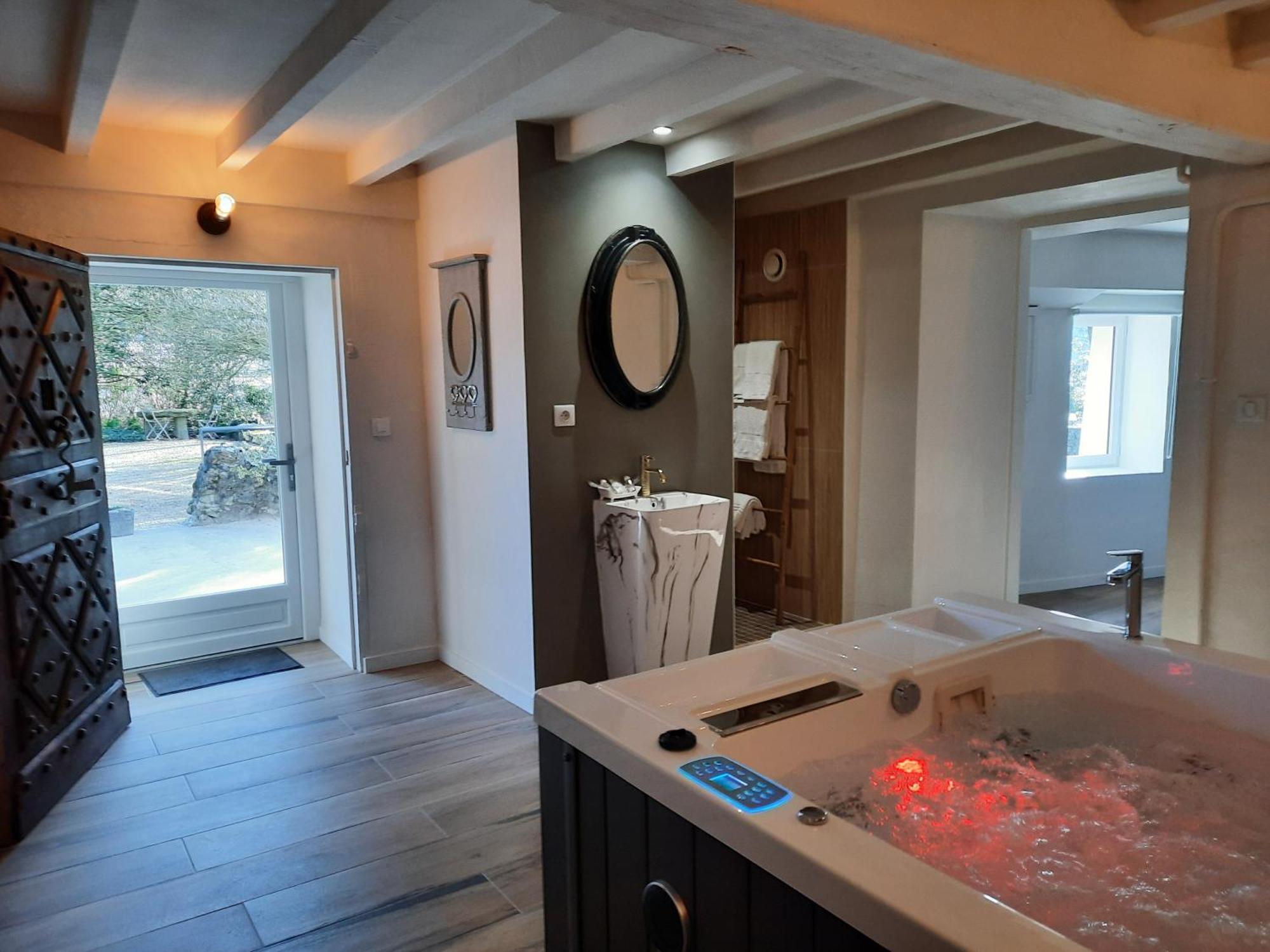 Charme Au Fil De L'Eau Hotell Vendieres Exteriör bild